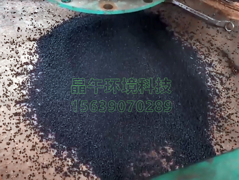 晶午环境科技公司为客户碳化苦荞制备活性炭，用于医药生产。
